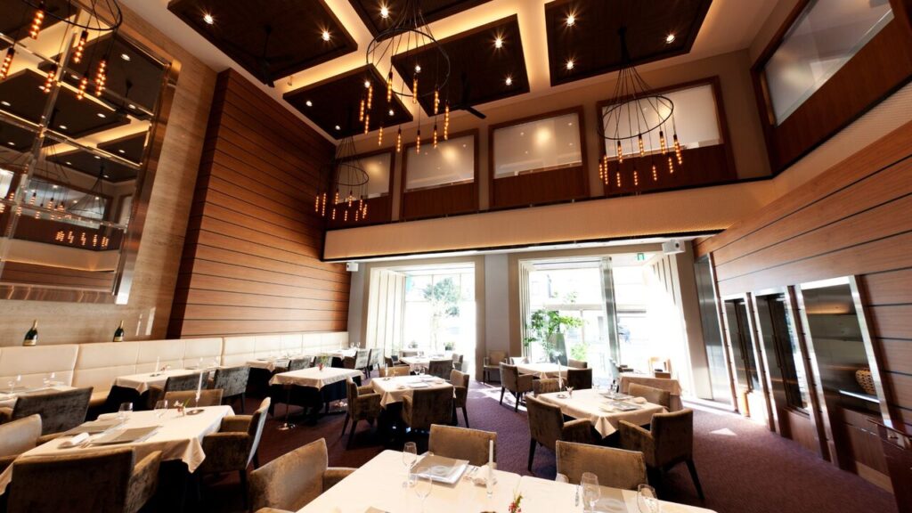 restaurant decoration