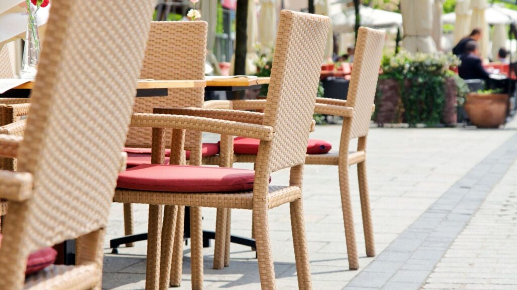 outdoor cafe