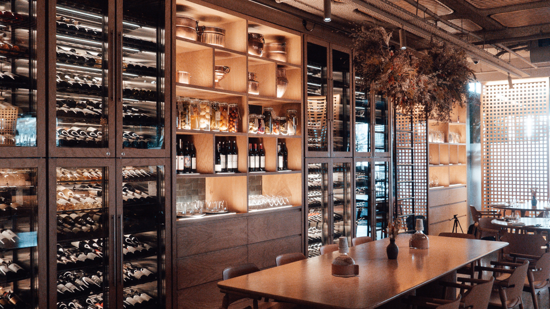 restaurant safety tips, design, environment