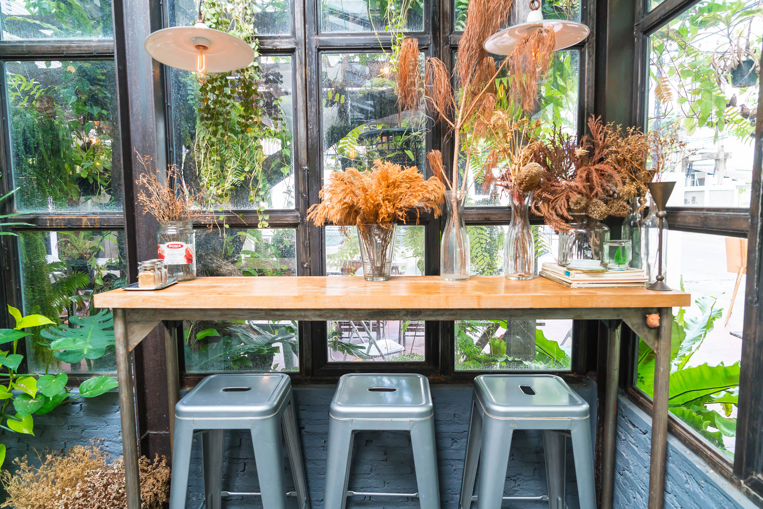 sustainable restaurant decor, design, restaurants, setting