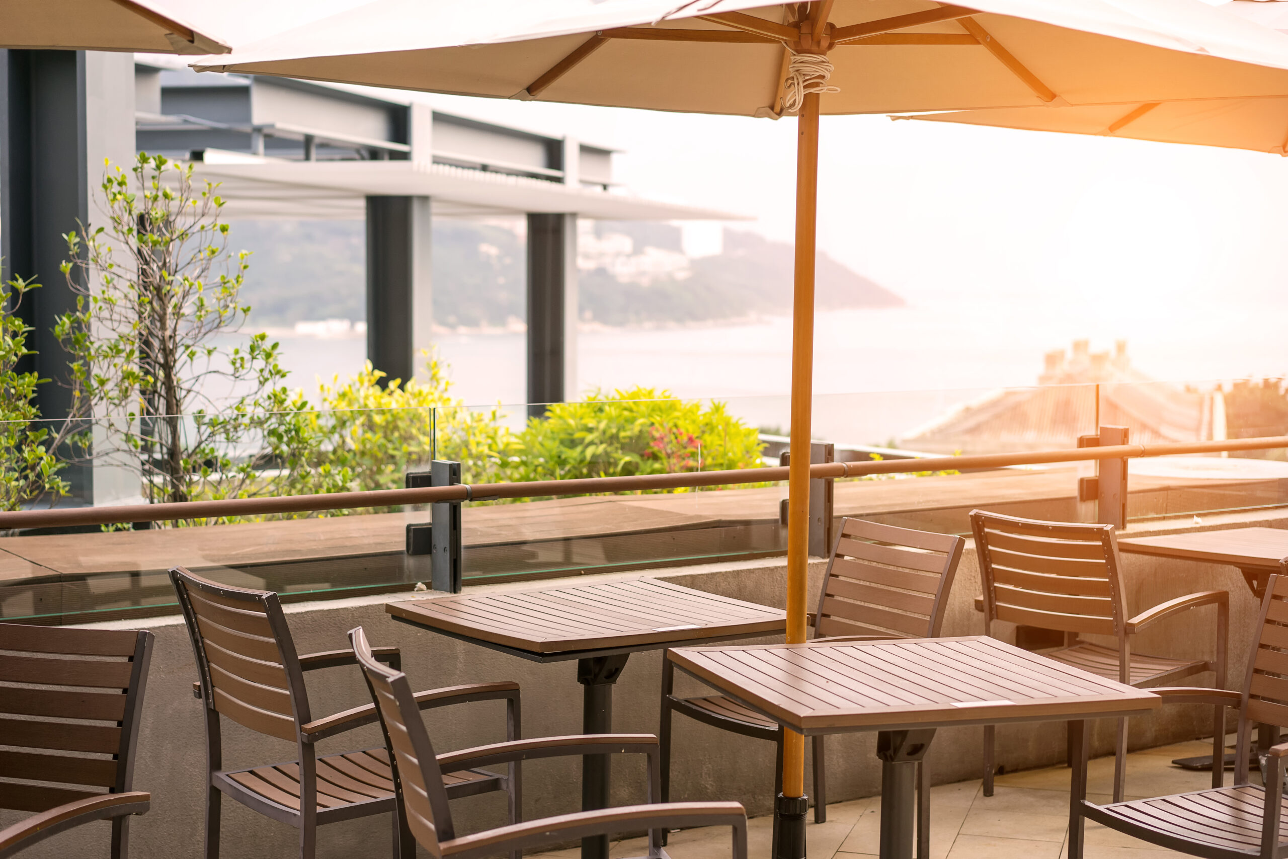 Patio Dining Ideas, Patio Decor Ideas, Patio In Restaurants